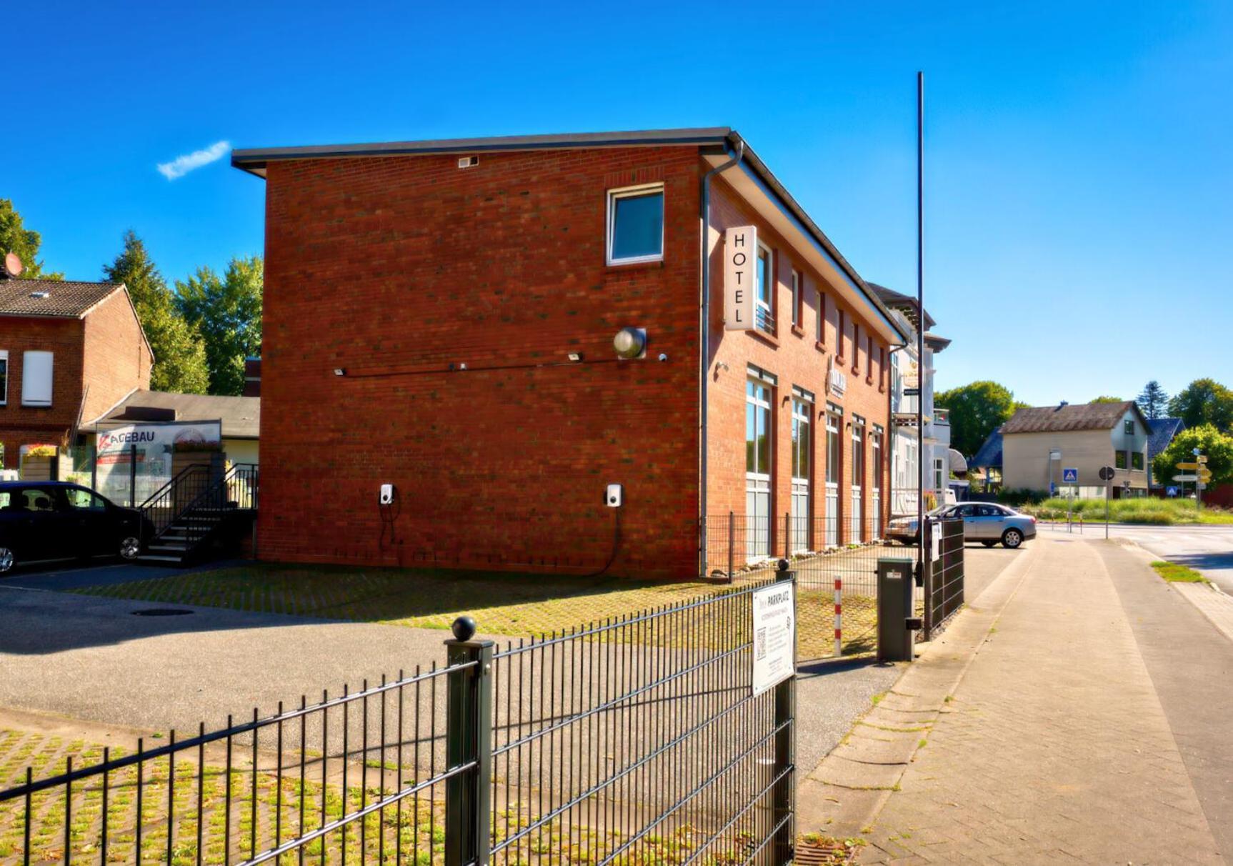 Hotel Adler & Eventlocation Gmbh Itzehoe Exteriér fotografie
