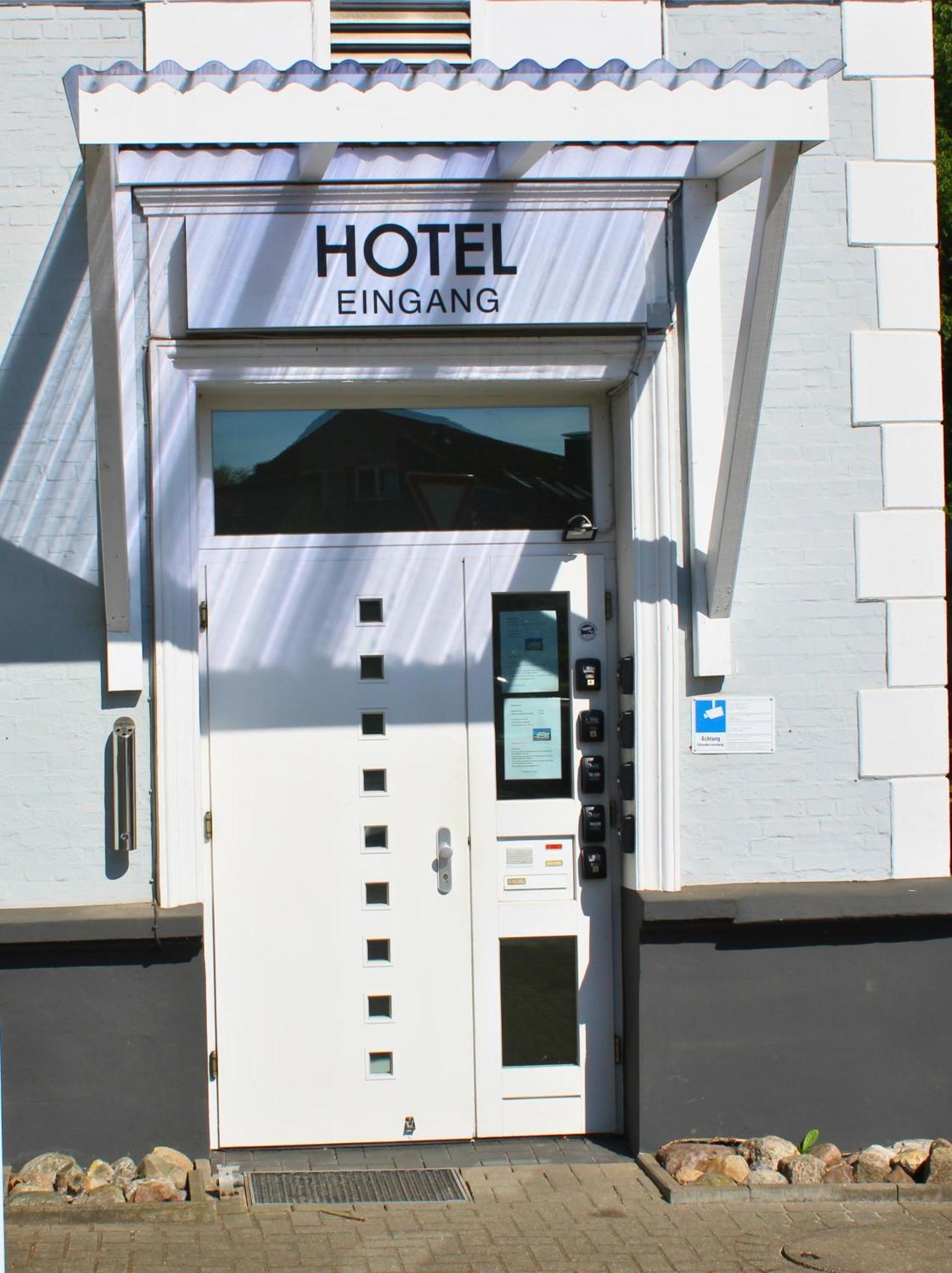 Hotel Adler & Eventlocation Gmbh Itzehoe Exteriér fotografie